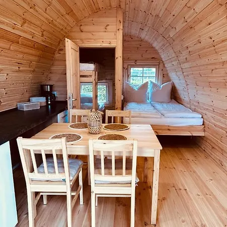 Duemmersee Unterkuenfte Parque de Campismo Hüde